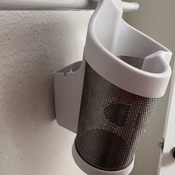 Caddy for blow dryer, brushes, flat iron - Picture 3 of 3